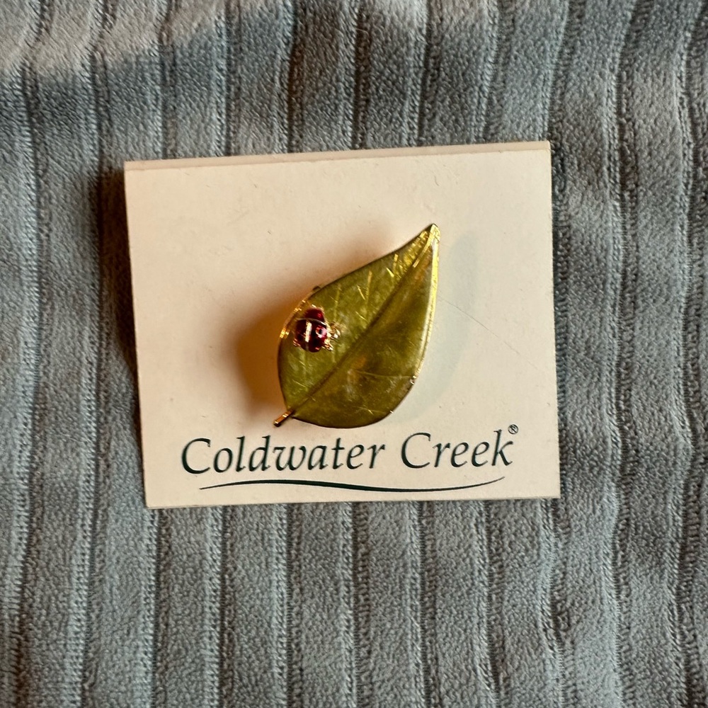 Coldwater Creek Gold Leaf Pin